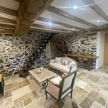 Sur Les Traces D Athena *