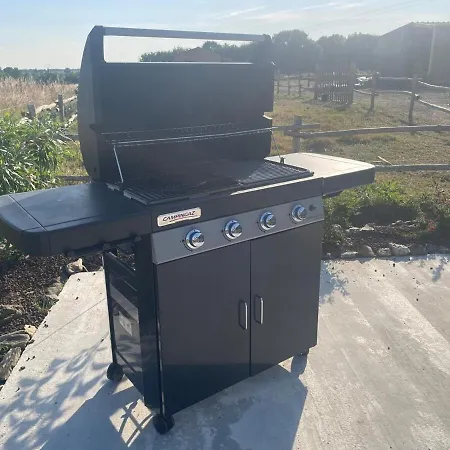 Holiday home Sur Les Traces D Athena *