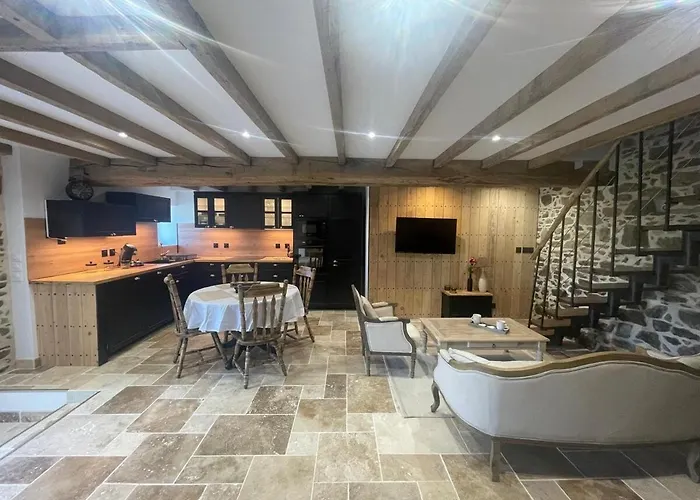 بيت للعطل Sur Les Traces D Athena