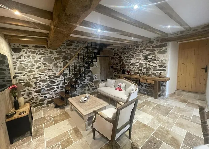 Sur Les Traces D Athena *