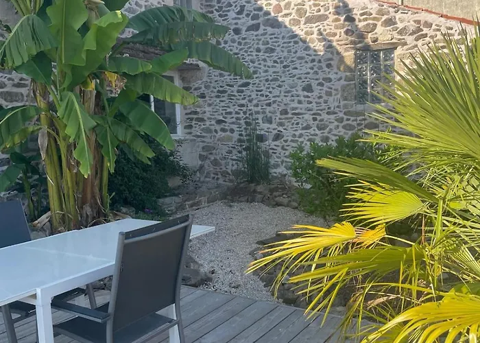 بيت للعطل Sur Les Traces D Athena Faymoreau